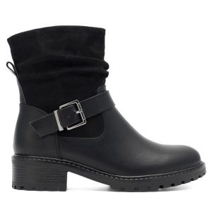 Botki Clara Barson. Czarne botki Clara Barson, bez wzorów, bez obcasa, na słupku, bez zapięcia. Za 149,99 zł.