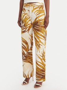 Just Cavalli Jeansy 80PAB5L8 CESCB Écru Loose Fit. Białe jeansy Just Cavalli, bez wzorów, z bawełny. Za 669,99 zł.
