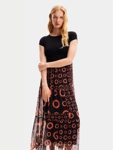 Desigual Sukienka letnia Galiana 24SWVK65 Czarny Regular Fit. Czarne kombinezony Desigual, na lato, xs, bez wzorów, z syntetyku, bez kołnierzyka, bez ramiączek. Za 539,99 zł.