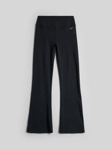 4F Legginsy dzianinowe z rozszerzanymi nogawkami damskie - czarne XL. Czarne legginsy 4f, bez wzorów, z dzianiny, z podwyższonym stanem. Za 129,99 zł.