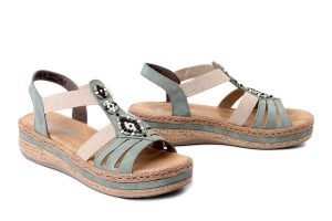 RIEKER V0920-52 green, sandały damskie. Zielone sandały Rieker, bez wzorów, bez obcasa, bez zapięcia. Za 339,90 zł.