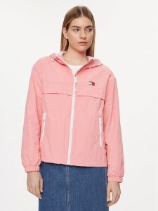 Tommy Jeans Wiatrówka Chicago DW0DW17747 Różowy Regular Fit. Czerwone kurtki Tommy Jeans, s, bez wzorów, z jeansu, bez kaptura. Za 449,99 zł.