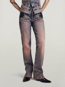G-Star Dżinsy "Y2K" - Straight Flare fit - w kolorze niebiesko-lawendowym rozmiar: W27. Niebieskie jeansy G-Star, z aplikacjami. Za 250,35 zł.
