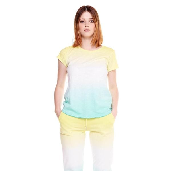 Damski t-shirt Silence Work w kolorze tie-dye. Zielone t-shirty LEONE 1947 APPAREL, l, bez wzorów, z tkaniny, bez kołnierzyka, bez ramiączek. W wyprzedaży za 98,90 zł.