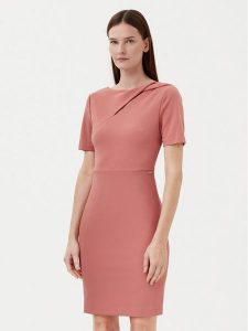 Calvin Klein Sukienka koktajlowa K20K208174 Różowy Regular Fit. Czerwone kombinezony Calvin Klein, bez wzorów, z syntetyku, wizytowe, bez kołnierzyka, bez ramiączek. Za 389,99 zł.