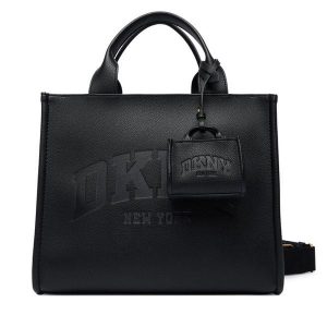 Torebka DKNY. Czarne torebki klasyczne DKNY, bez wzorów, bez dodatków. Za 699,99 zł.
