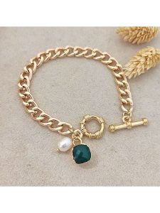 Nakkash Pozłacana bransoletka z kryształem rozmiar: onesize. Zielone bransoletki Nakkash, z kryształem, pozłacane. Za 61,31 zł.
