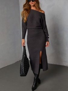 LA Angels Sukienka w kolorze antracytowym rozmiar: S. Czarne sukienki LA Angels, s, bez wzorów, bez kołnierzyka, bez ramiączek, maxi. Za 217,99 zł.