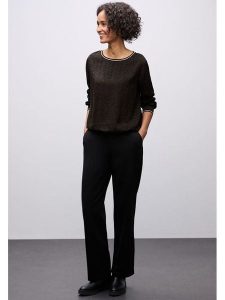 Street One Bluzka w kolorze brązowym rozmiar: 36. Brązowe bluzki Street One, s, bez wzorów, z wiskozy, klasyczne, bez kołnierzyka, bez ramiączek. Za 122,38 zł.