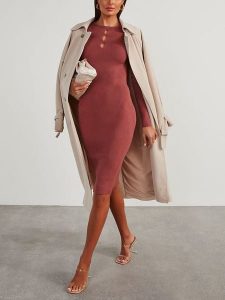 LA Angels Sukienka w kolorze jasnobrązowym rozmiar: L. Brązowe sukienki LA Angels, l, bez wzorów, bez kołnierzyka, bez ramiączek, midi. Za 195,99 zł.