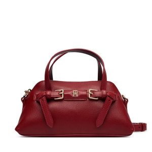 Torebka Tommy Hilfiger. Czerwone torebki klasyczne TOMMY HILFIGER, bez wzorów, bez dodatków. Za 529,99 zł.