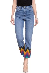 WRANGLER RETRO CROP STRAIGHT KABEL BLUE W27YER19K 112128213. Niebieskie spodnie z wysokim stanem Wrangler, bez wzorów, z jeansu, z podwyższonym stanem. W wyprzedaży za 89,99 zł.