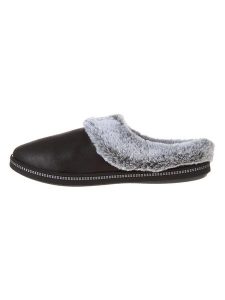Skechers Kapcie "Cozy Campfire" w kolorze czarnym rozmiar: 38. Czarne kapcie Skechers, bez wzorów, z materiału. Za 100,99 zł.