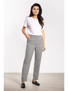 Awama Spodnie chino w kolorze białym rozmiar: XL. Białe chinosy Awama, bez wzorów. Za 159,99 zł.