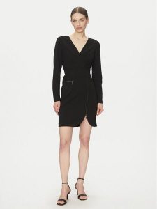 DKNY Sukienka koktajlowa DD4JI62A Czarny Slim Fit. Czarne kombinezony DKNY, bez wzorów, z syntetyku, wizytowe, bez kołnierzyka, bez ramiączek. Za 369,99 zł.