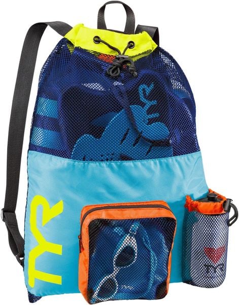 Torba z siatką do pływania Tyr Big Mesh mummy 40L. Niebieskie torby podróżne i sportowe TYR, bez wzorów, z materiału. Za 114,80 zł.