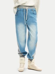 Desigual Spodnie dresowe Sportti 26SWDD42 Szary Relaxed Fit. Szare spodnie dresowe Desigual, s, bez wzorów, z bawełny. Za 458,99 zł.