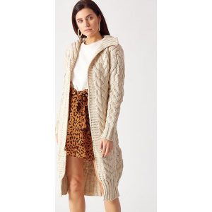 Kardigan w kolorze beżowym. Długie swetry marki Robin. W wyprzedaży za 169,95 zł.