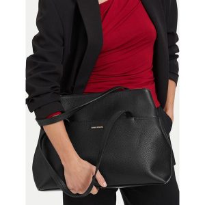 Torebka GINO ROSSI. Czarne shopper bag Gino Rossi, bez wzorów, bez dodatków. Za 479,99 zł.
