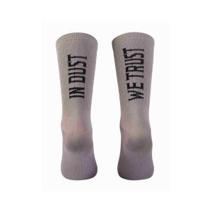 Skarpety rowerowe NORTHWAVE In Dust We Trust Sock. Szare skarpetki Northwave, bez wzorów. Za 65,00 zł.