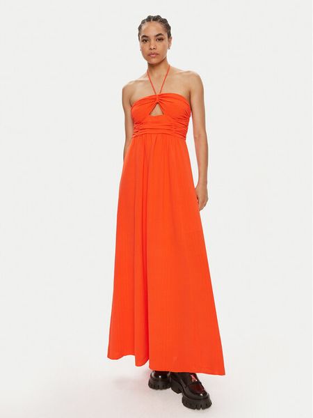 Gestuz Sukienka letnia Alicia 10909081 Pomarańczowy Slim Fit. Brązowe kombinezony Gestuz, na lato, bez wzorów, z syntetyku, bez kołnierzyka, bez ramiączek. Za 679,99 zł.