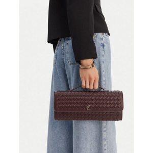 Torebka Badura. Czerwone torebki klasyczne Badura, bez wzorów, bez dodatków. Za 229,99 zł.