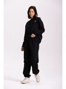 Onamaste Bluza "Olga" w kolorze czarnym rozmiar: L/XL. Czarne bluzy Onamaste, l, bez wzorów, bez kaptura. Za 156,02 zł.
