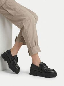 G-Star Raw Półbuty EO-ELIF-9010-25 Czarny. Czarne półbuty G-Star, bez wzorów, ze skóry, bez obcasa, na płaskiej podeszwie, bez zapięcia. Za 399,99 zł.