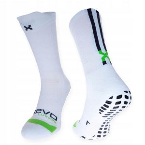 Skarpety do piłki nożnej Proskary Revo antypoślizgowe. Białe skarpetki Proskary, bez wzorów. Za 79,99 zł.