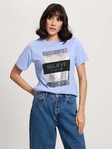 Cross Jeans Koszulka w kolorze błękitnym rozmiar: XL. Niebieskie bluzki Cross Jeans, xl, bez wzorów, z jeansu, bez kołnierzyka, bez ramiączek. Za 56,79 zł.