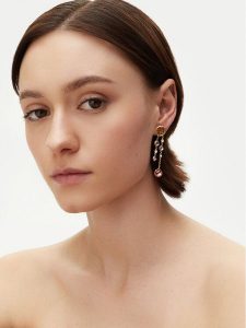 Guess Kolczyki JUBE05 091JW Złoty. Żółte kolczyki Guess, ze stali. Za 299,99 zł.