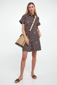 Szorty damskie Ululato MAX MARA BEACHWEAR. Szorty Max Mara Beachwear, bez wzorów. W wyprzedaży za 647,20 zł.