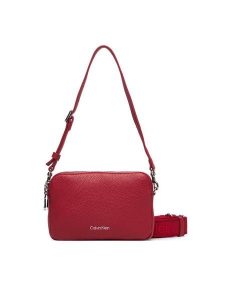 Calvin Klein Torebka Webbing 2X Strap Camera Bag LV04F3656G Czerwony. Czerwone listonoszki Calvin Klein, bez wzorów, ze skóry, bez dodatków. Za 409,99 zł.
