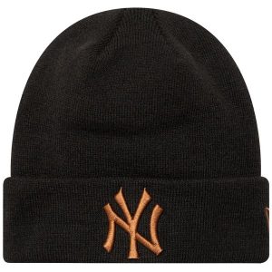 Czapka dla dorosłych League Essential New York Yankees Beanie Hat. Czarne czapki New Era, bez wzorów. Za 149,99 zł.