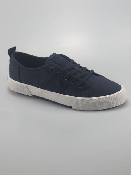 S.Oliver Sneakersy w kolorze granatowym rozmiar: 39. Niebieskie trampki s.Oliver, bez wzorów, bez zapięcia. Za 137,42 zł.