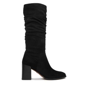 Kozaki Nine West. Czarne kozaki Nine West, bez wzorów, bez obcasa, na słupku, bez zapięcia. Za 299,99 zł.