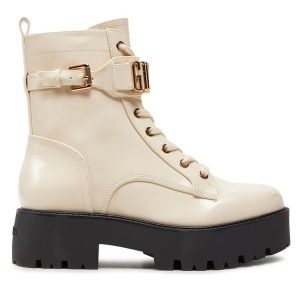 Trzewiki Guess. Brązowe botki Guess, z aplikacjami, bez obcasa, na płaskiej podeszwie, bez zapięcia. Za 569,99 zł.