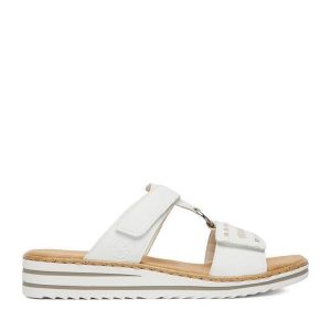 Klapki Rieker. Białe klapki Rieker, bez wzorów, bez obcasa. Za 299,99 zł.