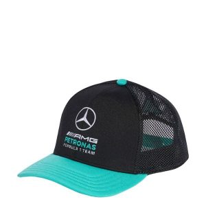 CZAPKA Z PŁASKIM DASZKIEM MERCEDES-AMG PETRONAS FORMULA 1 TEAM DNA. Czarne czapki ADIDAS, bez wzorów, z elastanu, eleganckie. Za 149,00 zł.