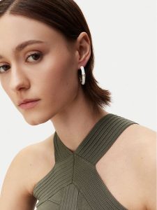 Guess Kolczyki JUBE05 156JW Złoty. Żółte kolczyki Guess, metalowe. Za 159,99 zł.