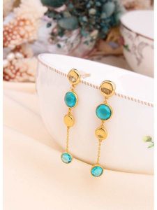 L'Atelier de Gaia Pozłacane kolczyki z cyrkoniami rozmiar: onesize. Żółte kolczyki L'Atelier de Gaia, z cyrkonią, pozłacane. Za 56,99 zł.