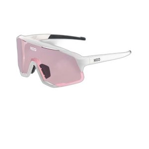 Okulary przeciwsłoneczne KOO Supernova. Czarne okulary przeciwsłoneczne KOO. Za 798,50 zł.