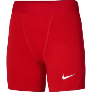Spodenki damskie treningowe Nike DF Strike NP Short. Czerwone szorty Nike, bez wzorów. Za 149,98 zł.