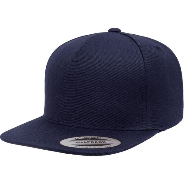Czapka Flexfit Premium 5-Panel. Niebieskie czapki FLEXFIT, bez wzorów. Za 119,00 zł.