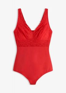 Body o średnim stopniu modelowania z koronką w serduszka. Czerwone body i gorsety bonprix, bez wzorów, z koronki. Za 129,99 zł.