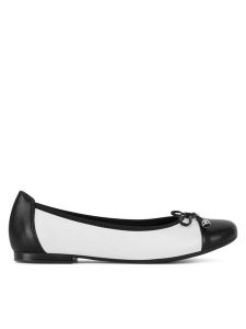 Lasocki Baleriny RST-ARABELLA-04 Biały. Białe balerinki Lasocki, bez wzorów, ze skóry, bez obcasa, bez zapięcia. Za 149,99 zł.