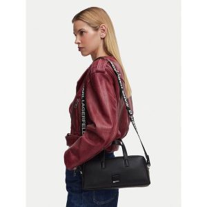 Torebka Karl Lagerfeld Jeans. Czarne torebki klasyczne Karl Lagerfeld Jeans, bez wzorów, z jeansu, bez dodatków. Za 649,99 zł.