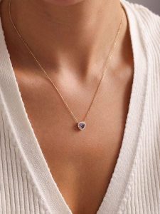 Heliophilia Srebrny naszyjnik z elementem ozdobnym rozmiar: onesize. Szare naszyjniki Heliophilia, srebrne. Za 43,99 zł.