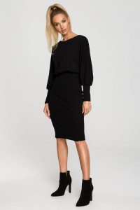 Ołówkowa sukienka z bufiastymi rękawami zbluzowana góra czarna bawełna. Czarne sukienki Sukienki.shop, na co dzień, l, bez wzorów, z bawełny, bez kołnierzyka, bez ramiączek, ołówkowe. Za 289,00 zł.