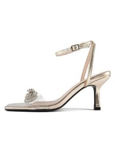 Loft37 Skórzane sandały w kolorze złotym rozmiar: 36. Żółte sandały Loft37, bez wzorów, z otwartym noskiem, bez obcasa, na koturnie, bez zapięcia. Za 382,99 zł.